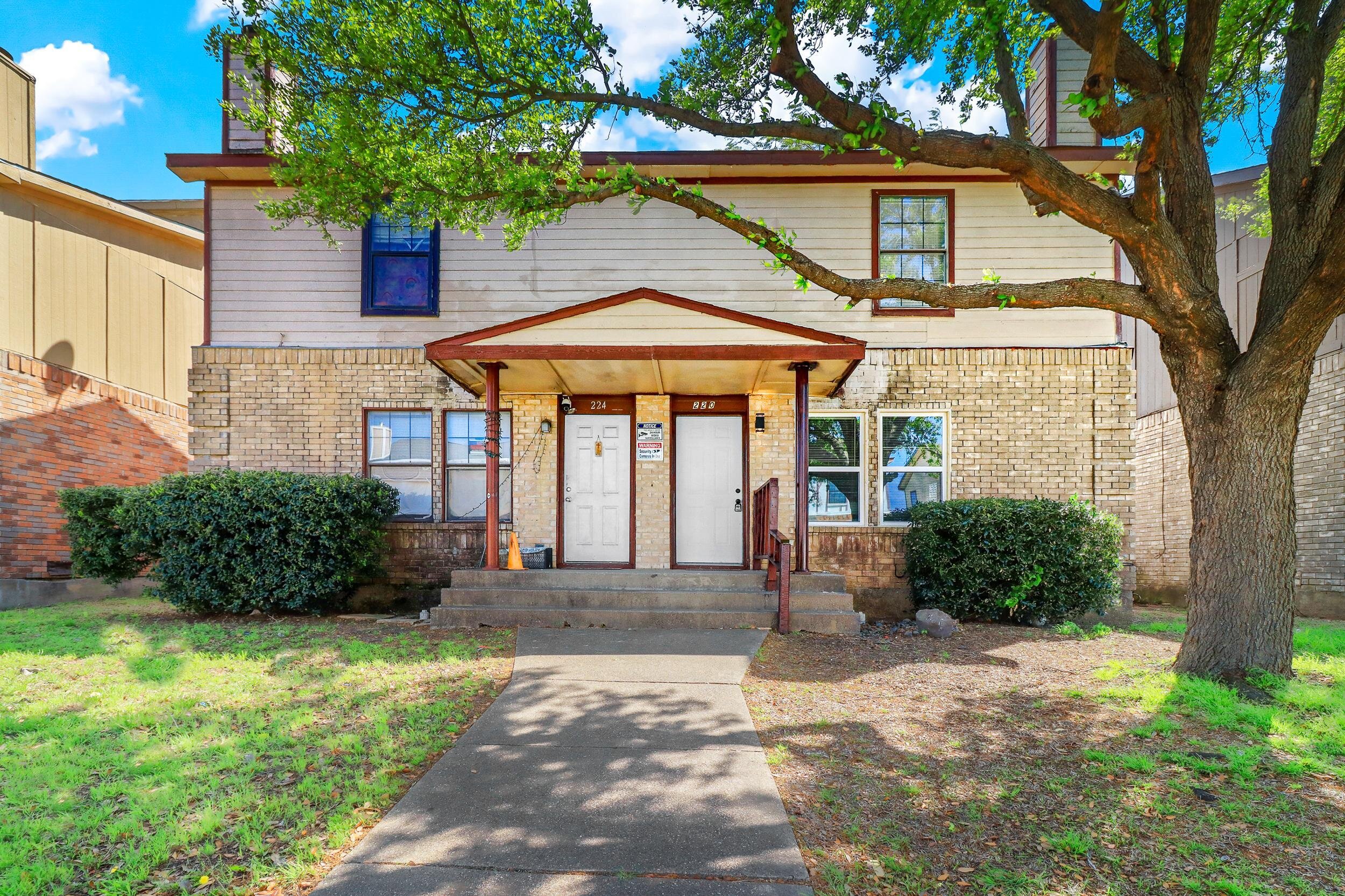220 Alexandria Street